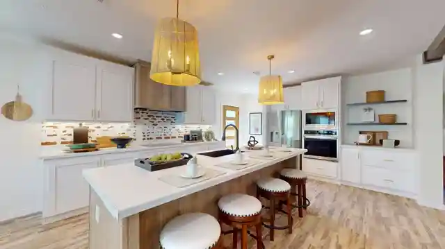 Interactive floor plan tour